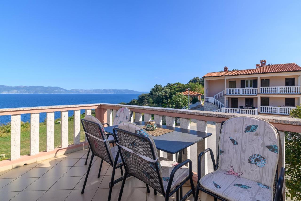 Apartments By The Sea Duga Luka - Prtlog, Labin - 2335 المظهر الخارجي الصورة